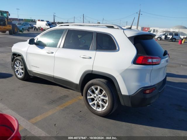 Photo 2 VIN: 1C4PJLCB2HW668191 - JEEP CHEROKEE 