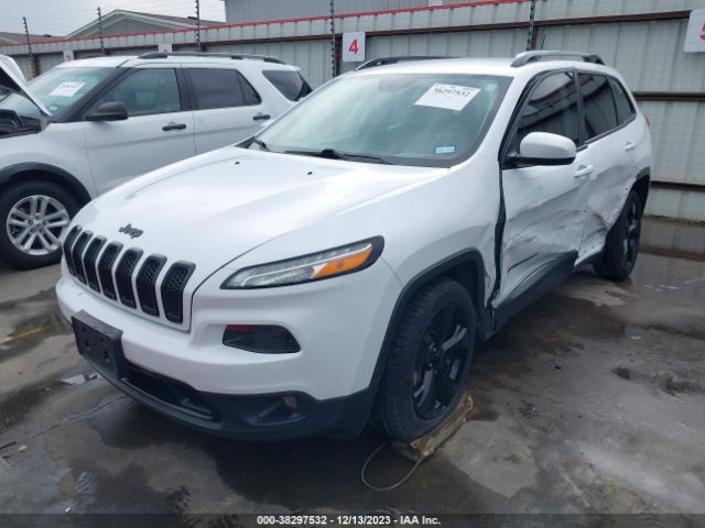 Photo 1 VIN: 1C4PJLCB2JD510886 - JEEP CHEROKEE 