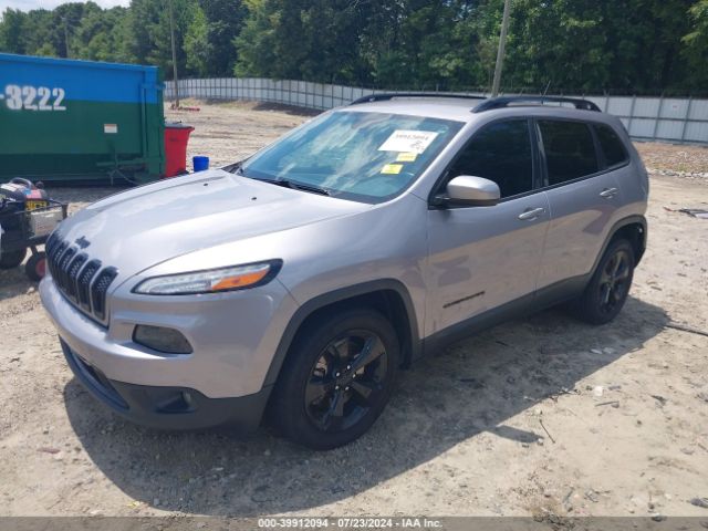 Photo 1 VIN: 1C4PJLCB2JD558856 - JEEP CHEROKEE 