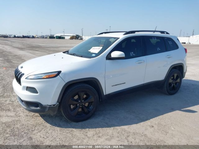 Photo 5 VIN: 1C4PJLCB2JD596068 - JEEP CHEROKEE 