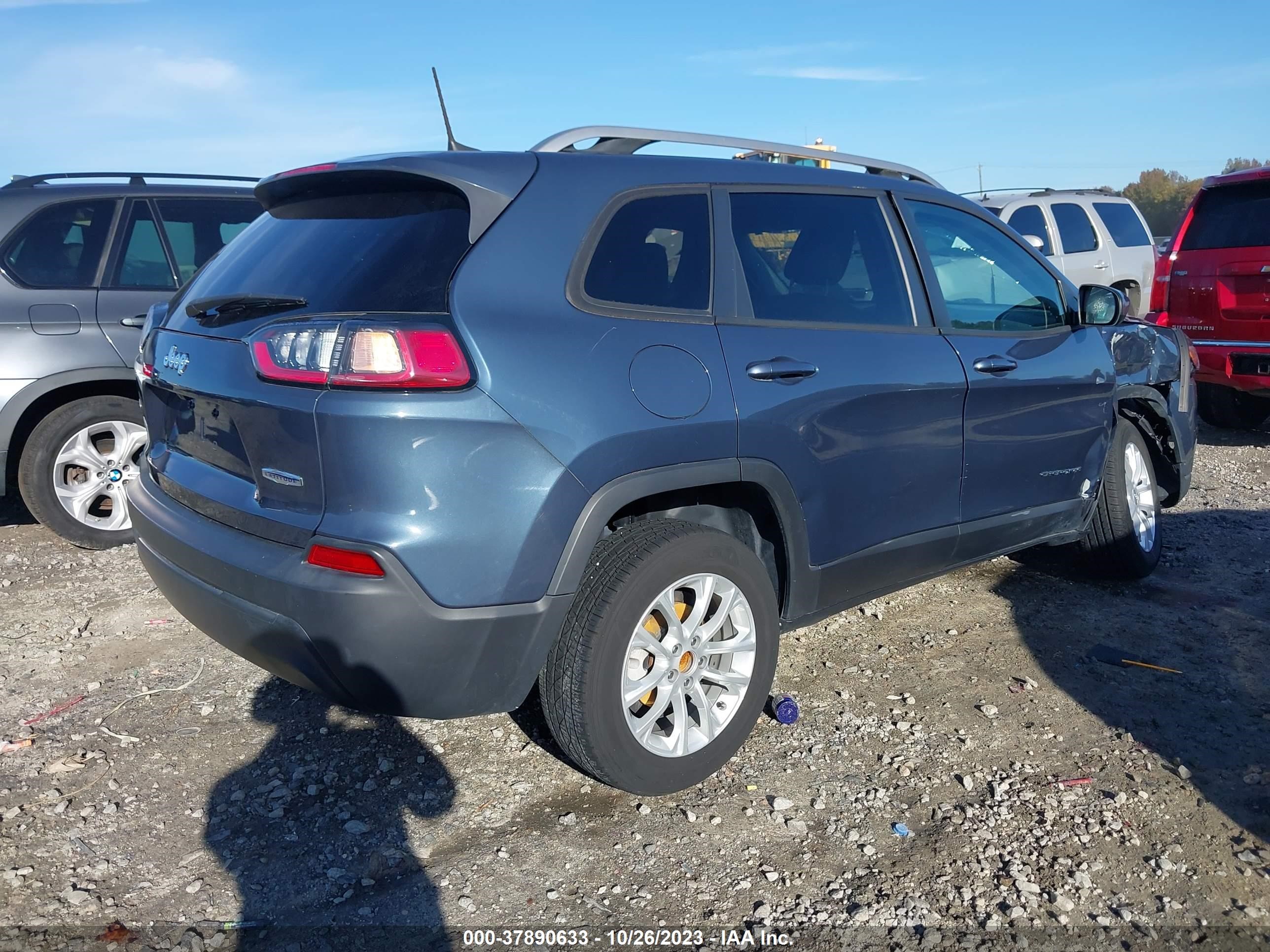 Photo 3 VIN: 1C4PJLCB2LD569598 - JEEP CHEROKEE 