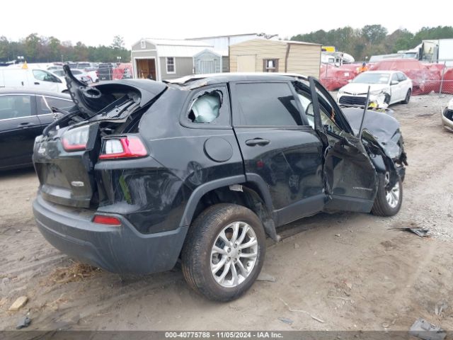 Photo 3 VIN: 1C4PJLCB2LD586451 - JEEP CHEROKEE 