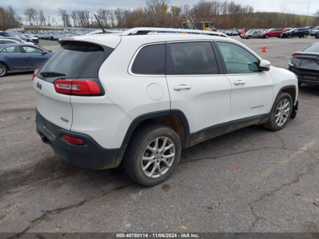 Photo 3 VIN: 1C4PJLCB3FW507748 - JEEP CHEROKEE 