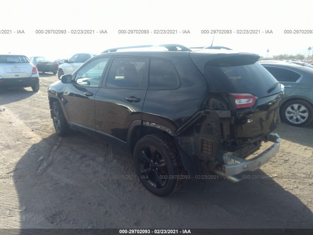 Photo 2 VIN: 1C4PJLCB3GW158852 - JEEP CHEROKEE 