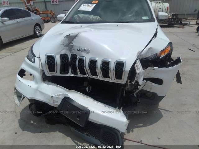 Photo 5 VIN: 1C4PJLCB3GW222887 - JEEP CHEROKEE 