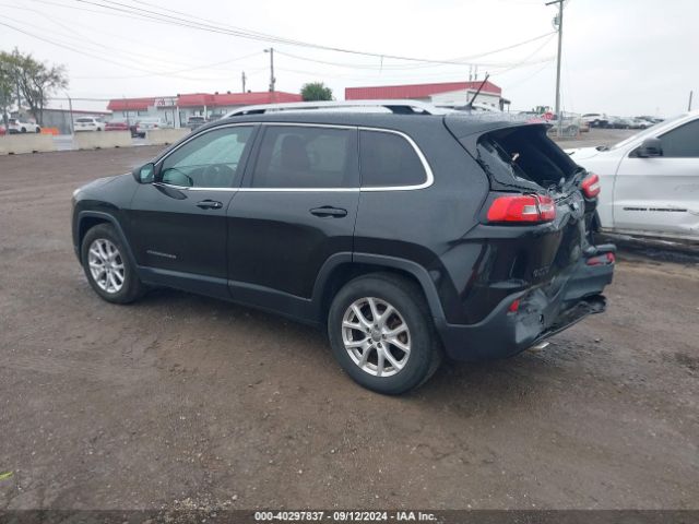 Photo 2 VIN: 1C4PJLCB3GW257994 - JEEP CHEROKEE 