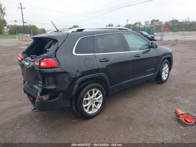 Photo 3 VIN: 1C4PJLCB3GW257994 - JEEP CHEROKEE 