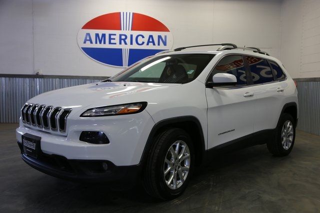 Photo 6 VIN: 1C4PJLCB3GW272396 - JEEP CHEROKEE 