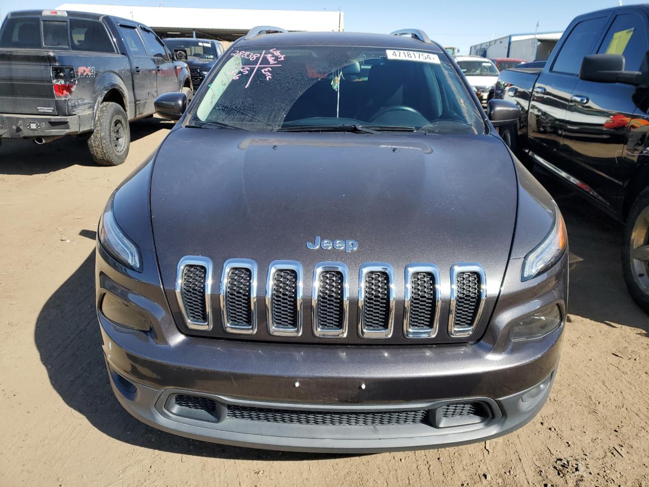 Photo 4 VIN: 1C4PJLCB3GW283849 - JEEP GRAND CHEROKEE 