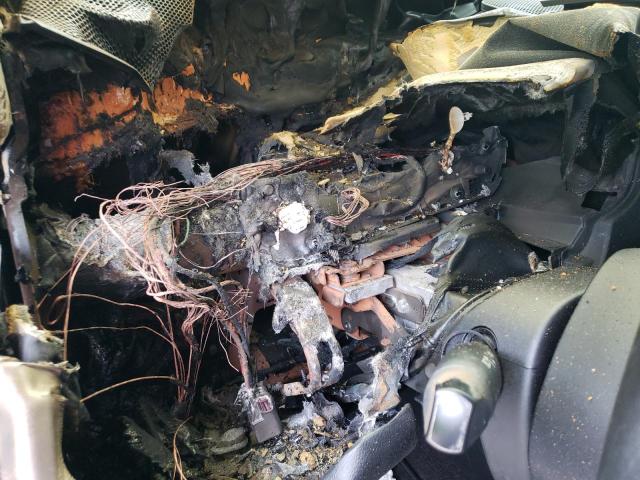 Photo 8 VIN: 1C4PJLCB3GW377147 - JEEP CHEROKEE L 