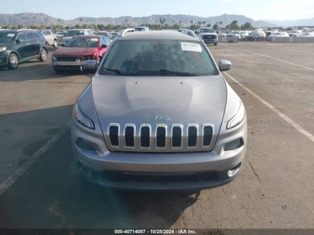 Photo 5 VIN: 1C4PJLCB3HD240495 - JEEP CHEROKEE 