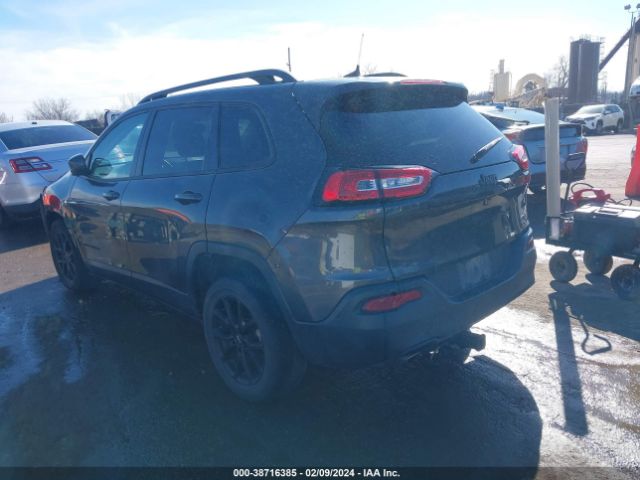 Photo 2 VIN: 1C4PJLCB3HW607786 - JEEP CHEROKEE 