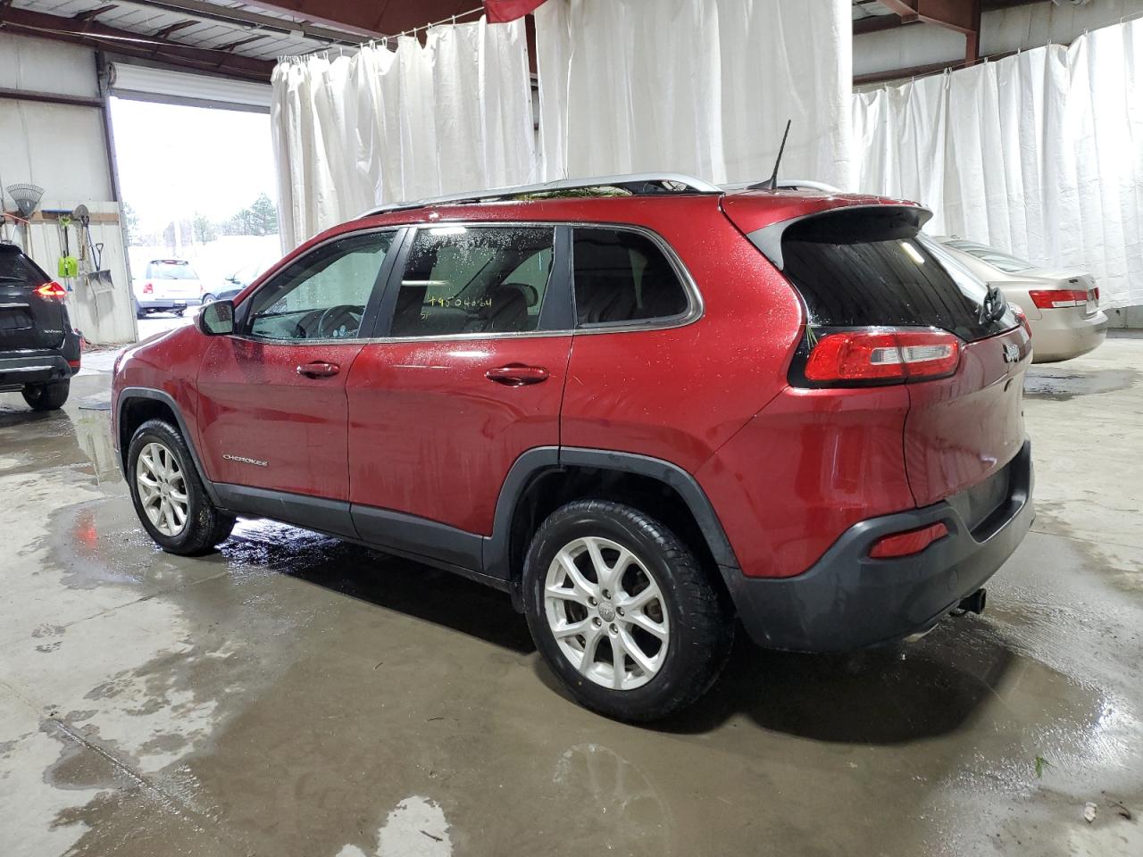 Photo 1 VIN: 1C4PJLCB3HW668359 - JEEP GRAND CHEROKEE 