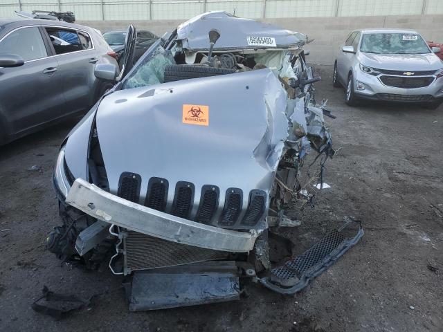 Photo 4 VIN: 1C4PJLCB3JD557831 - JEEP GRAND CHEROKEE 