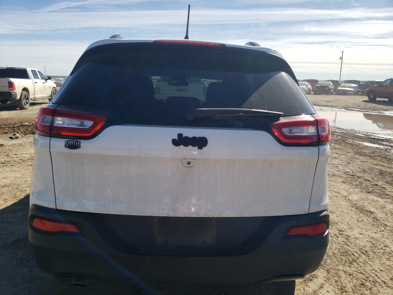 Photo 5 VIN: 1C4PJLCB3JD596497 - JEEP GRAND CHEROKEE 