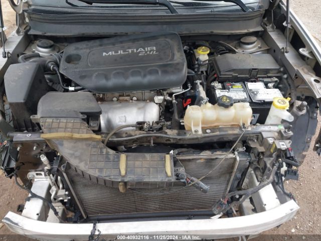 Photo 9 VIN: 1C4PJLCB3KD153459 - JEEP CHEROKEE 