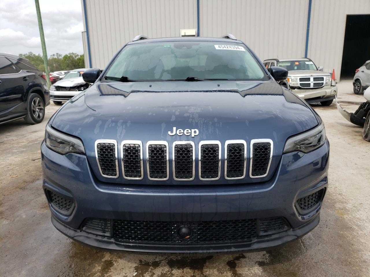 Photo 4 VIN: 1C4PJLCB3MD141010 - JEEP GRAND CHEROKEE 