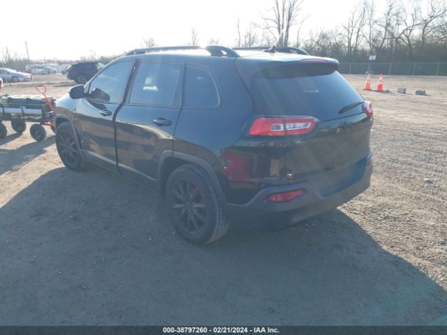 Photo 2 VIN: 1C4PJLCB4EW295232 - JEEP CHEROKEE 