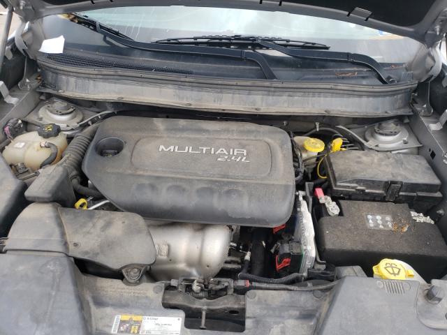 Photo 6 VIN: 1C4PJLCB4FW628580 - JEEP CHEROKEE L 