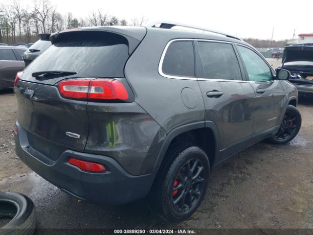 Photo 3 VIN: 1C4PJLCB4GW164837 - JEEP CHEROKEE 