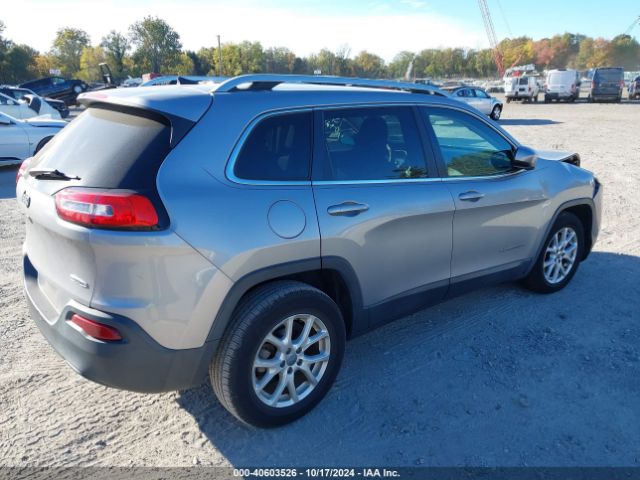 Photo 3 VIN: 1C4PJLCB4GW233753 - JEEP CHEROKEE 