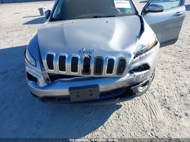 Photo 5 VIN: 1C4PJLCB4GW233753 - JEEP CHEROKEE 