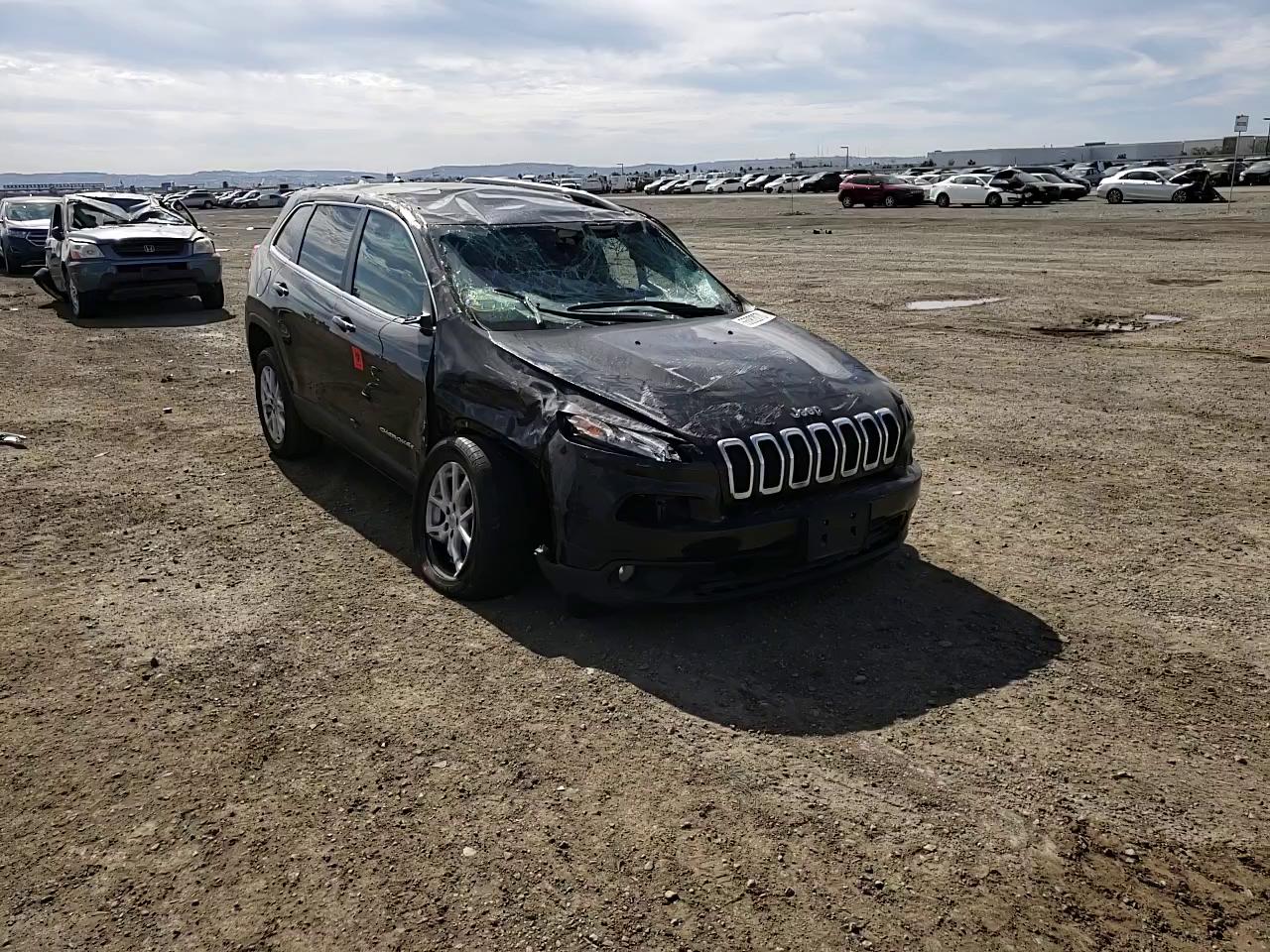 Photo 10 VIN: 1C4PJLCB4GW347171 - JEEP CHEROKEE L 