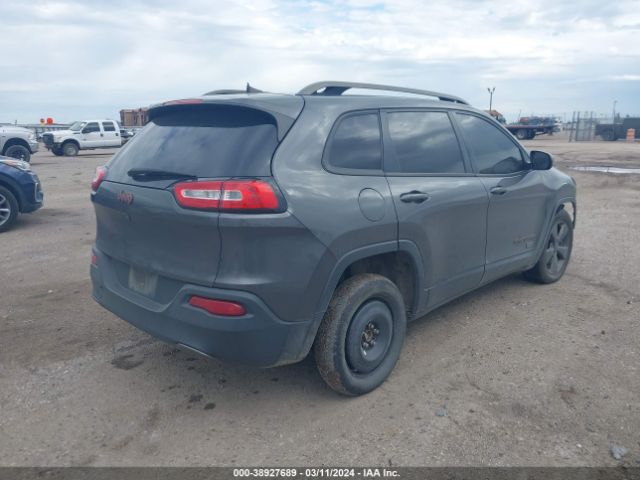 Photo 3 VIN: 1C4PJLCB4GW369123 - JEEP CHEROKEE 