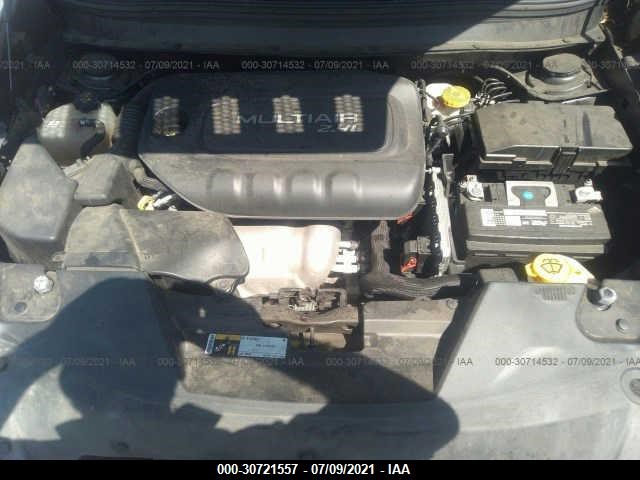 Photo 9 VIN: 1C4PJLCB4JD559071 - JEEP CHEROKEE 