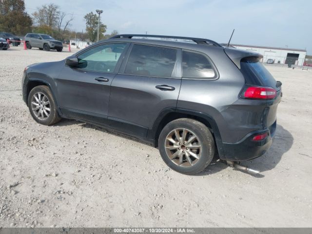 Photo 2 VIN: 1C4PJLCB4JD604641 - JEEP CHEROKEE 