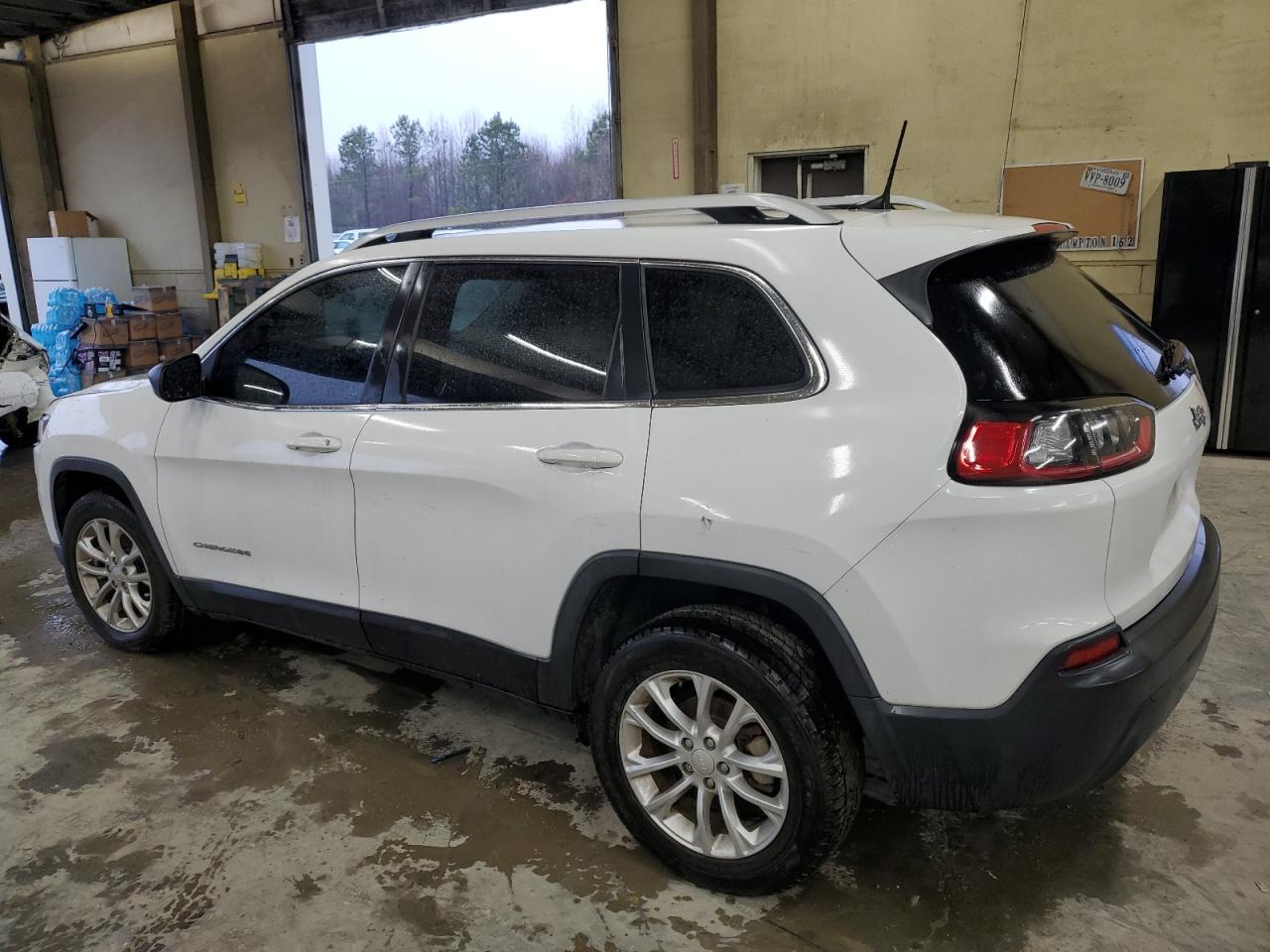 Photo 1 VIN: 1C4PJLCB4KD114685 - JEEP GRAND CHEROKEE 