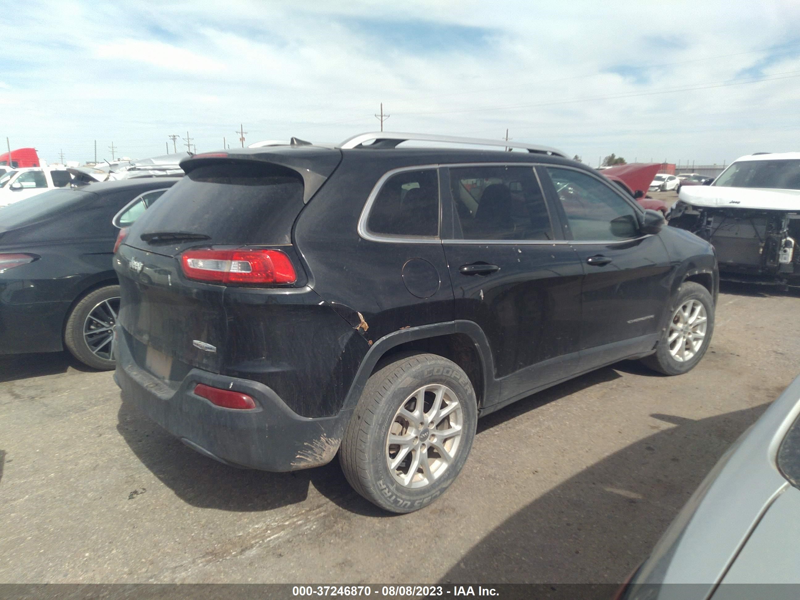 Photo 3 VIN: 1C4PJLCB5FW793375 - JEEP CHEROKEE 