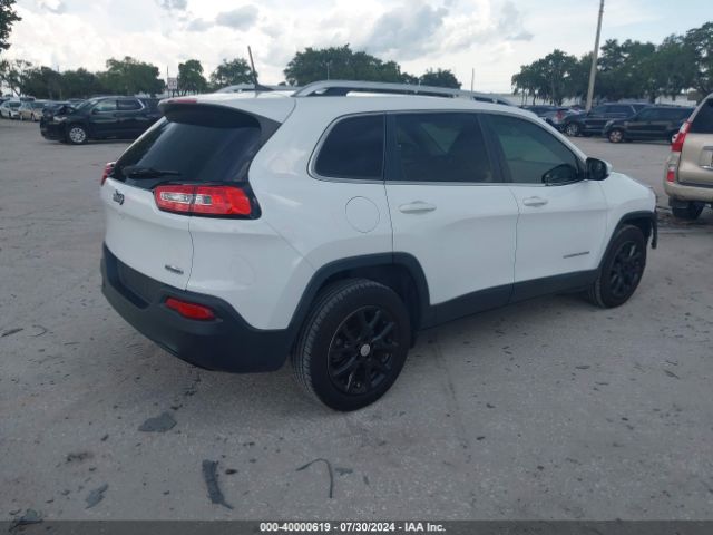 Photo 3 VIN: 1C4PJLCB5HD233676 - JEEP CHEROKEE 