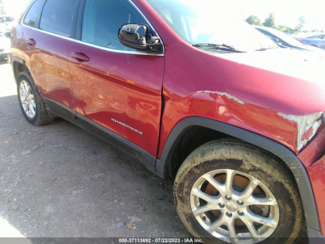 Photo 5 VIN: 1C4PJLCB5HW516597 - JEEP CHEROKEE 