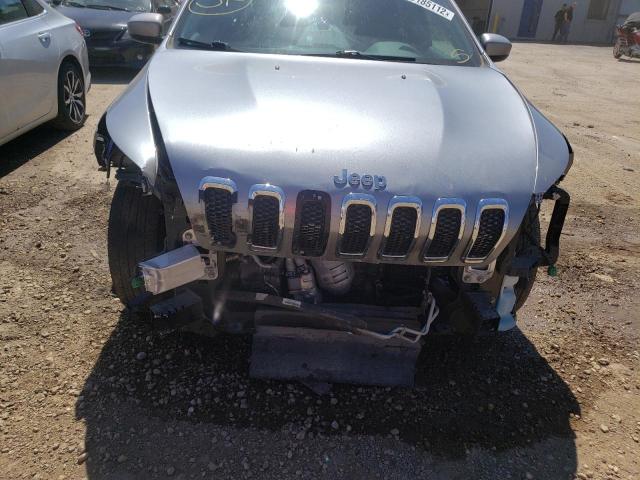 Photo 8 VIN: 1C4PJLCB5HW626436 - JEEP CHEROKEE L 