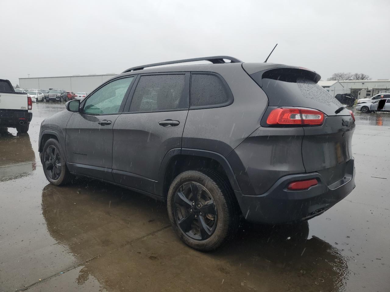 Photo 1 VIN: 1C4PJLCB5JD576901 - JEEP GRAND CHEROKEE 