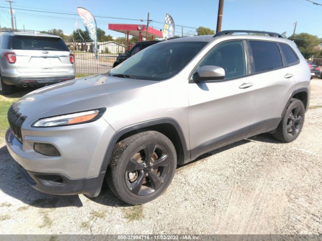 Photo 1 VIN: 1C4PJLCB5JD595366 - JEEP CHEROKEE 