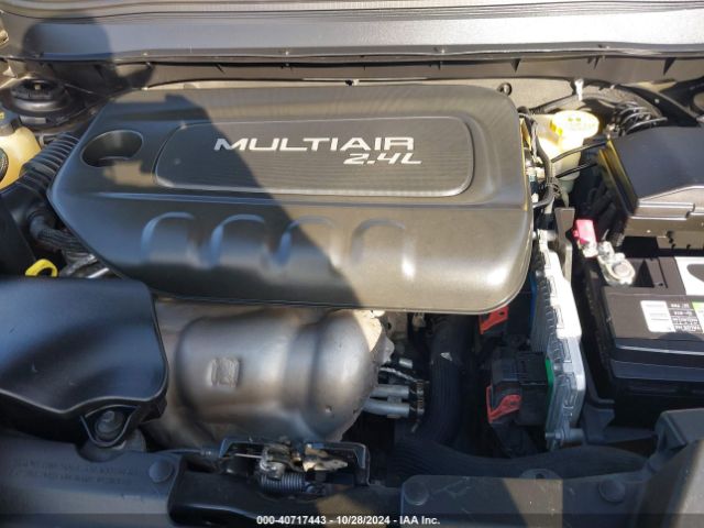 Photo 9 VIN: 1C4PJLCB6FW616897 - JEEP CHEROKEE 