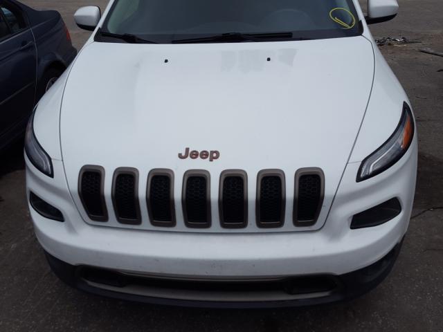 Photo 8 VIN: 1C4PJLCB6GW287460 - JEEP CHEROKEE L 