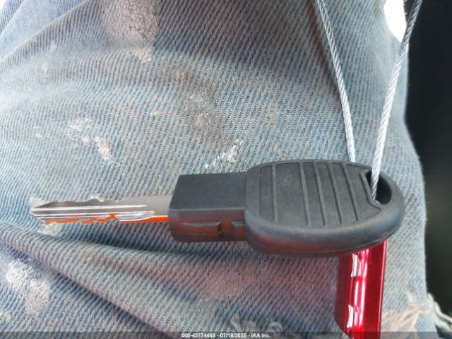 Photo 10 VIN: 1C4PJLCB6KD145744 - JEEP CHEROKEE 