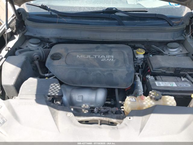 Photo 9 VIN: 1C4PJLCB6KD145744 - JEEP CHEROKEE 