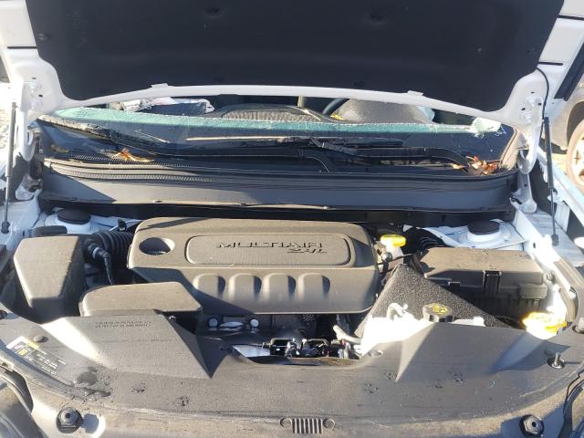 Photo 6 VIN: 1C4PJLCB6LD556210 - JEEP CHEROKEE L 