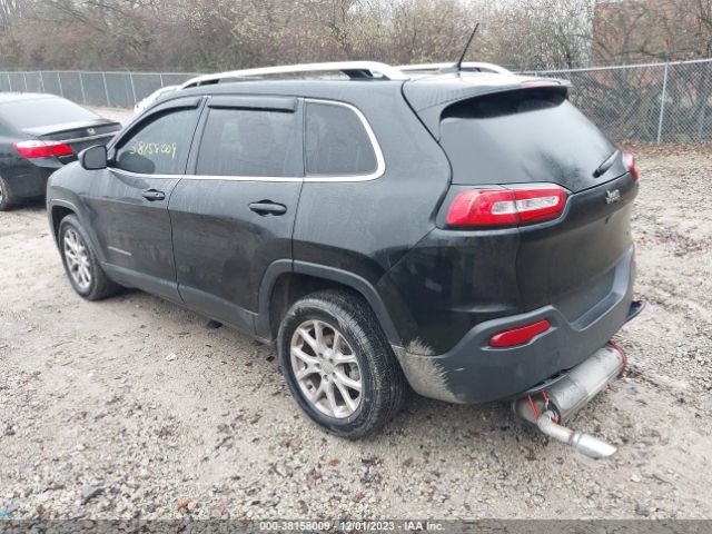 Photo 2 VIN: 1C4PJLCB7GW258503 - JEEP CHEROKEE 