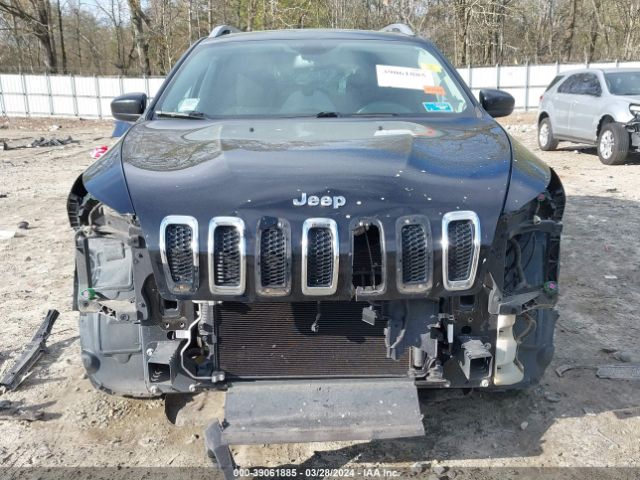 Photo 5 VIN: 1C4PJLCB7GW338772 - JEEP CHEROKEE 