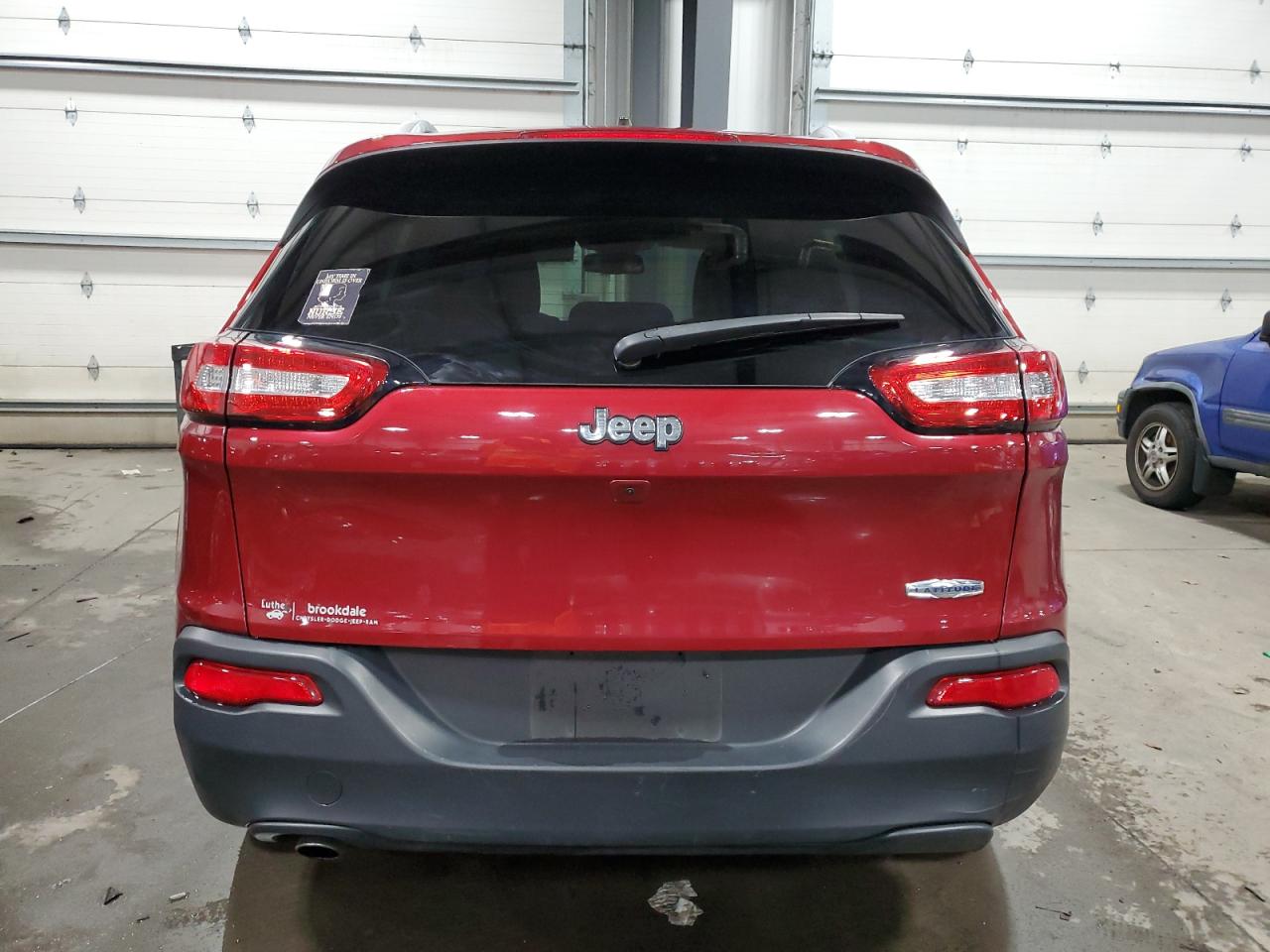 Photo 5 VIN: 1C4PJLCB7GW363428 - JEEP GRAND CHEROKEE 