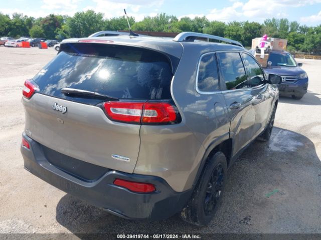 Photo 3 VIN: 1C4PJLCB7HW580950 - JEEP CHEROKEE 