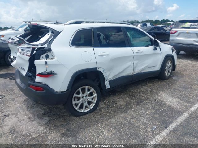 Photo 3 VIN: 1C4PJLCB7HW586604 - JEEP CHEROKEE 