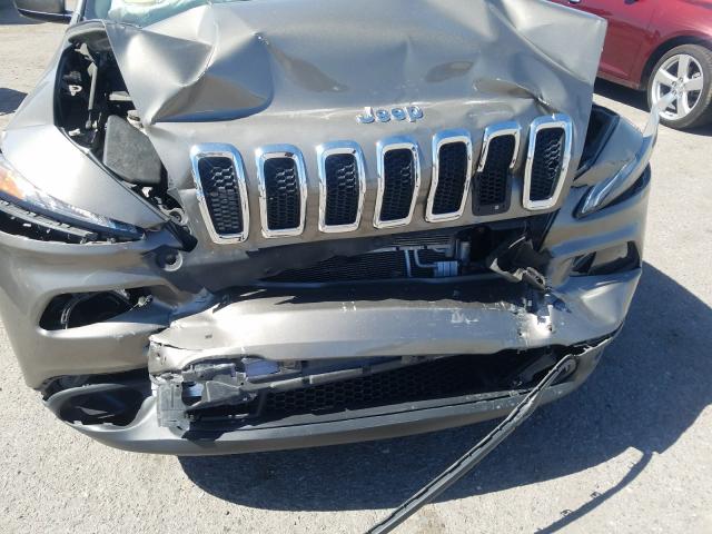 Photo 8 VIN: 1C4PJLCB7HW660653 - JEEP CHEROKEE L 