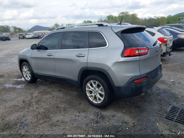 Photo 2 VIN: 1C4PJLCB7JD537386 - JEEP CHEROKEE 