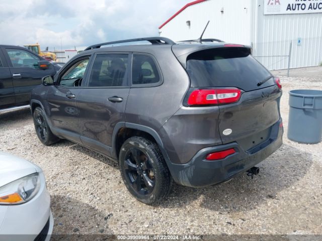 Photo 2 VIN: 1C4PJLCB7JD545102 - JEEP CHEROKEE 